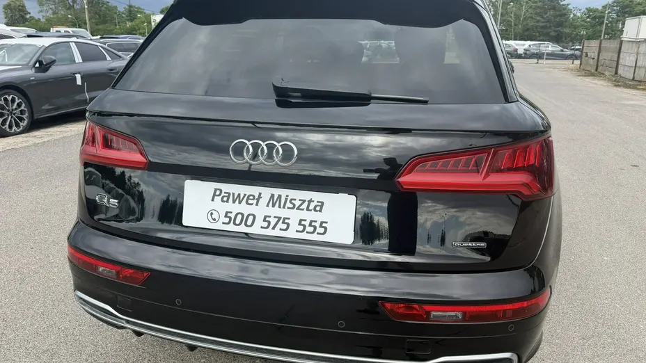 AUDI Q5 -