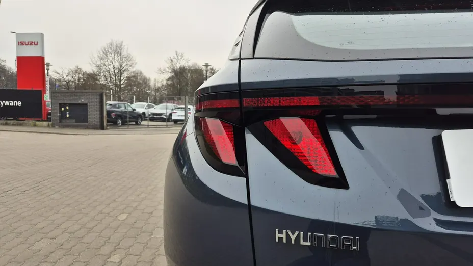 HYUNDAI Tucson -