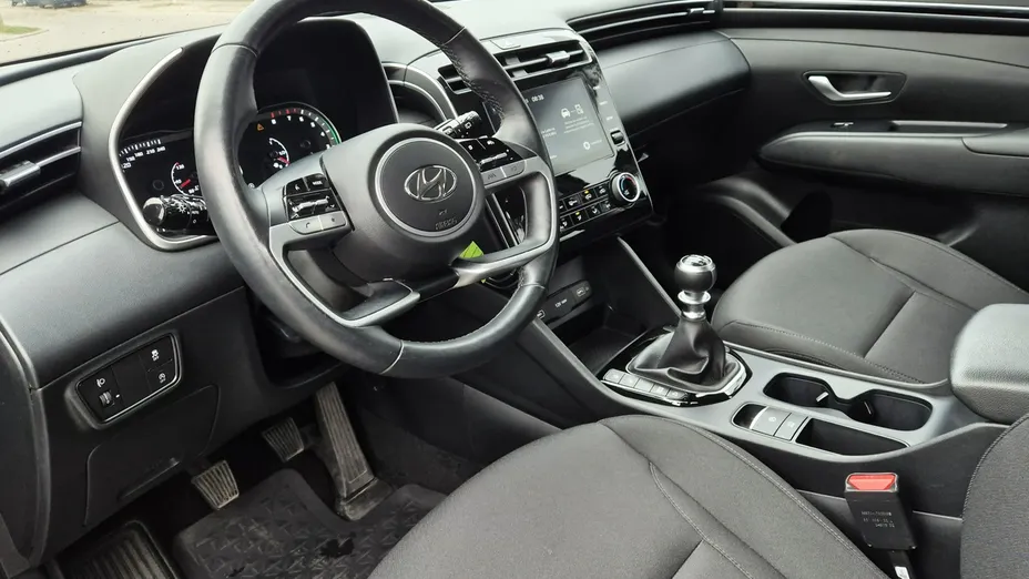 HYUNDAI Tucson -