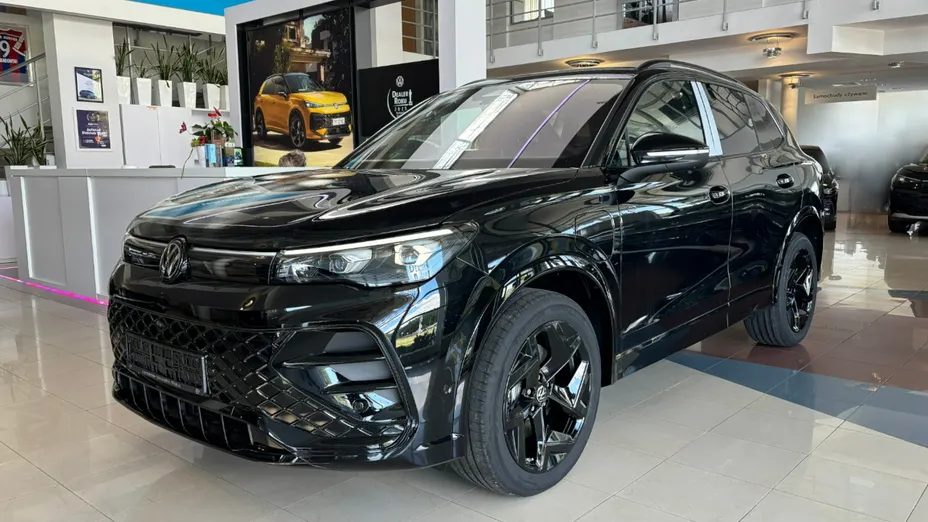 VOLKSWAGEN Tiguan -