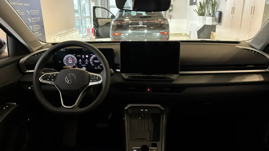 VOLKSWAGEN T-ROC -