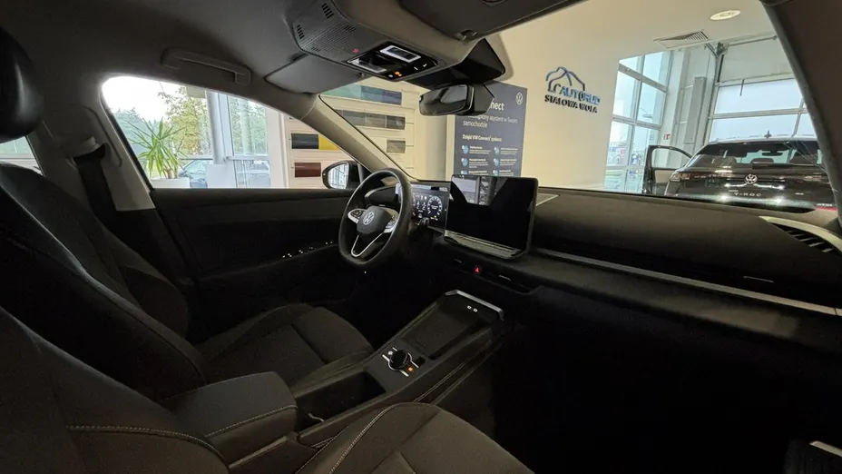 VOLKSWAGEN T-ROC -