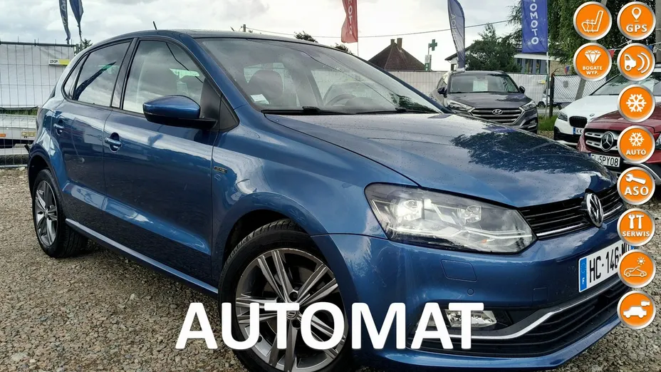 VOLKSWAGEN Polo -