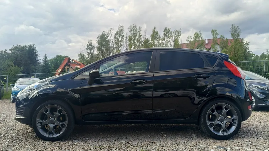 FORD Fiesta -