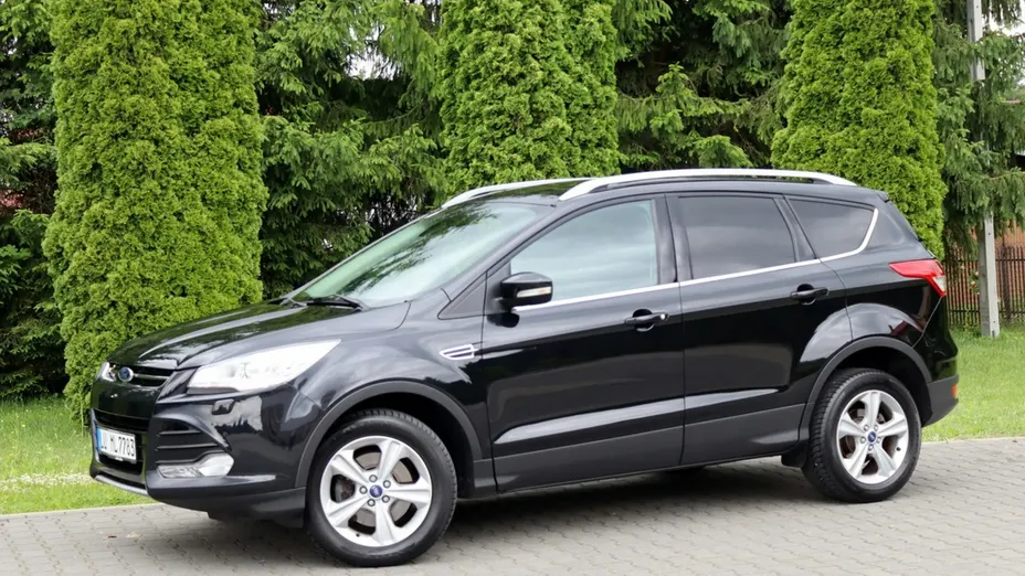 FORD Kuga -