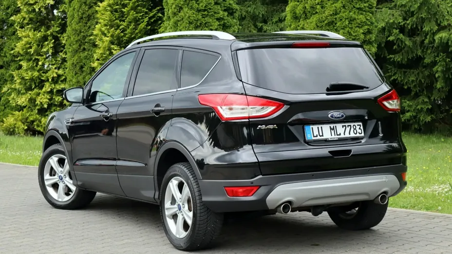 FORD Kuga -