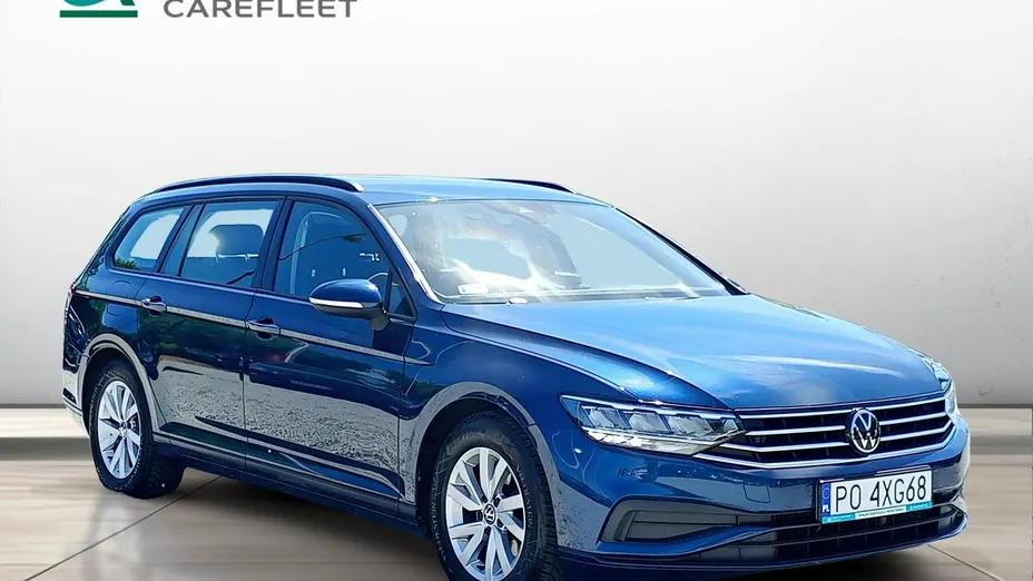 VOLKSWAGEN Passat -