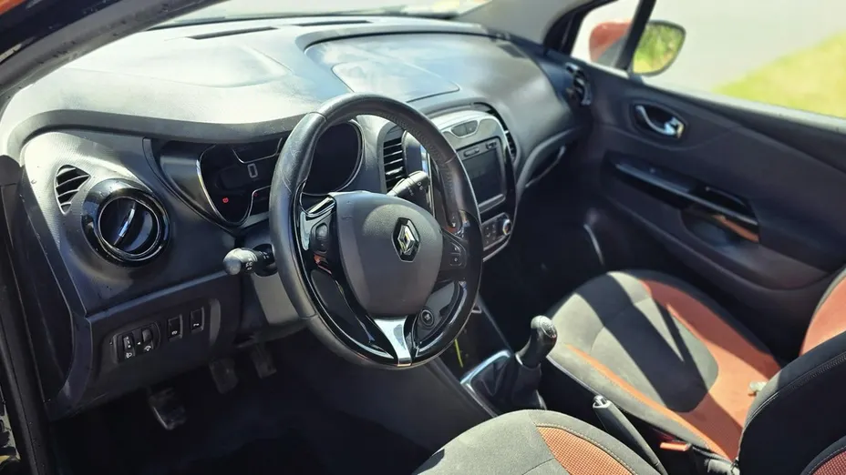 RENAULT Captur -