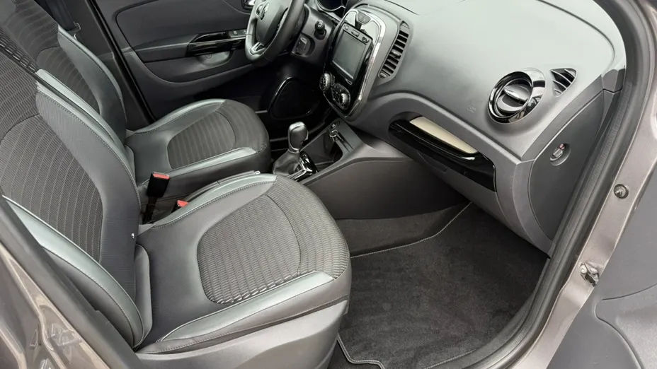 RENAULT Captur -