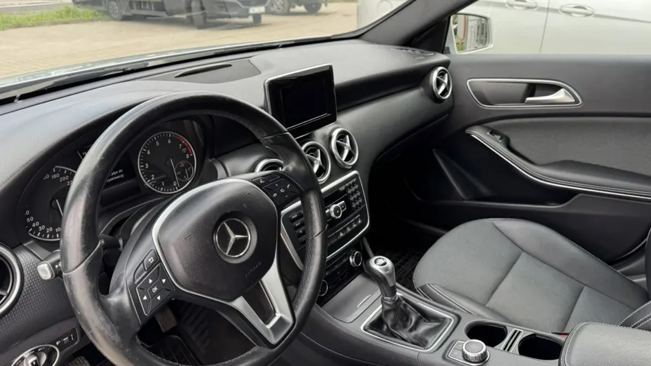 MERCEDES-BENZ A Klasa -