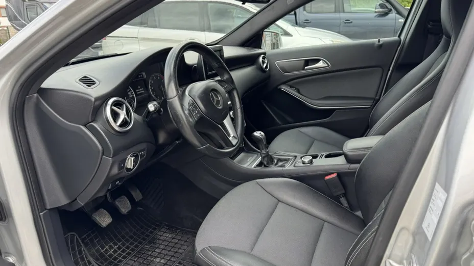 MERCEDES-BENZ A Klasa -