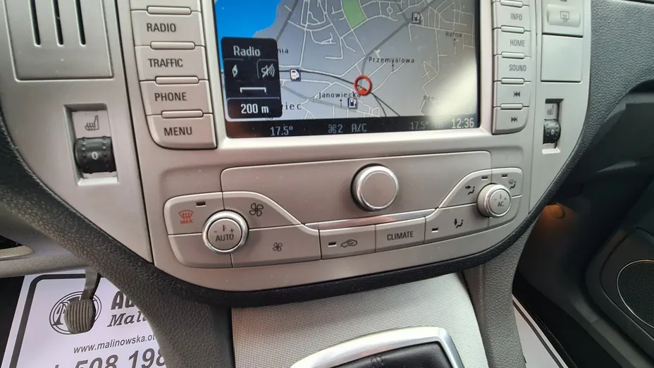 FORD Kuga -