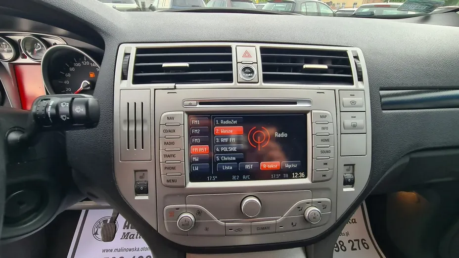 FORD Kuga -
