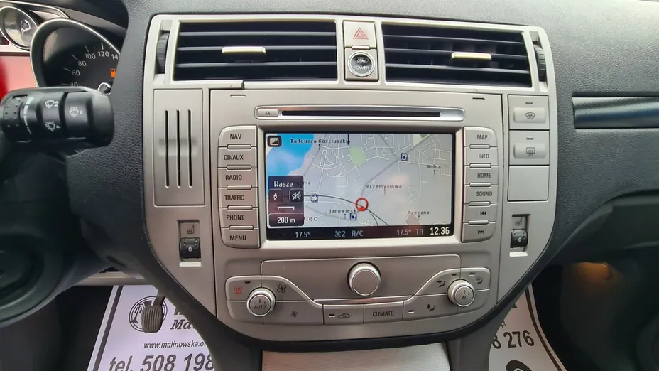 FORD Kuga -