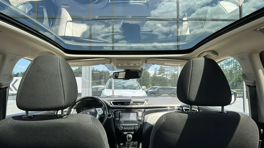NISSAN Qashqai -