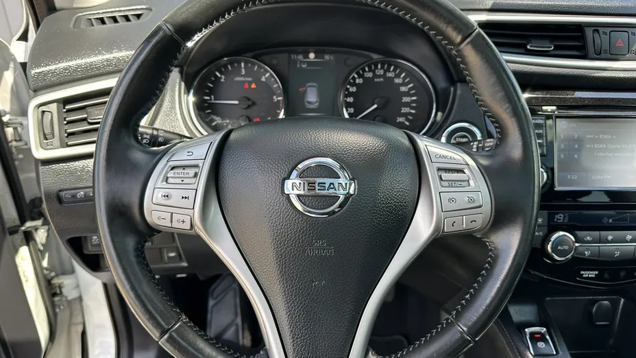NISSAN Qashqai -