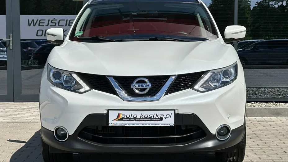 NISSAN Qashqai -