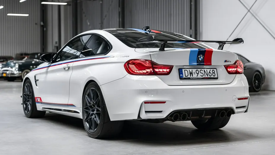 BMW M4 -