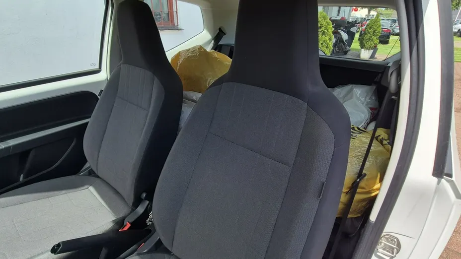 VOLKSWAGEN up! -