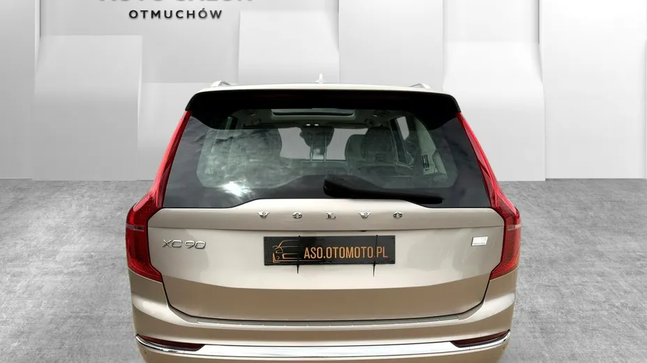 VOLVO XC90 -