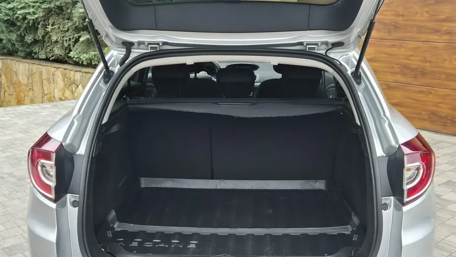 RENAULT Megane -