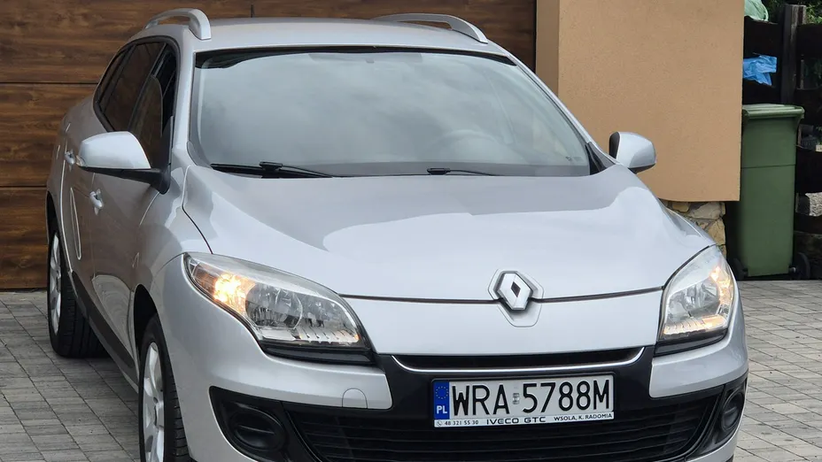 RENAULT Megane -