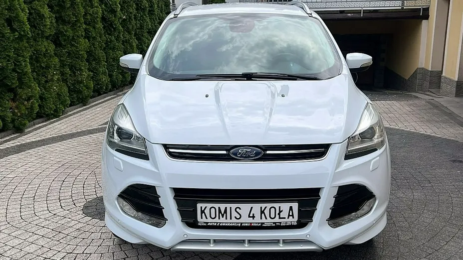 FORD Kuga -