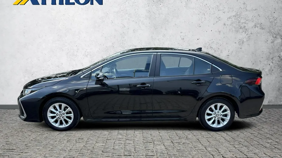 TOYOTA Corolla -