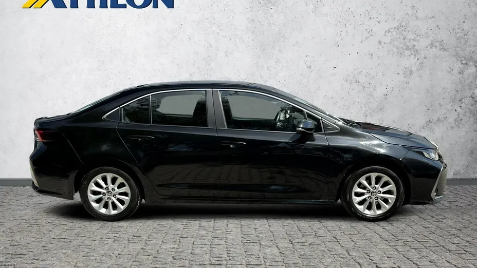 TOYOTA Corolla -