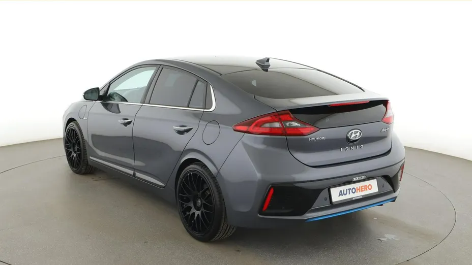 HYUNDAI Ioniq -