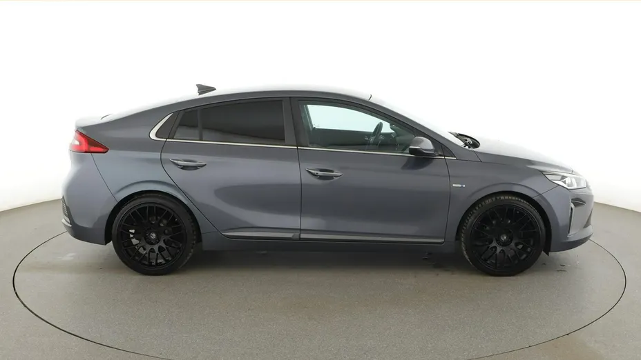 HYUNDAI Ioniq -