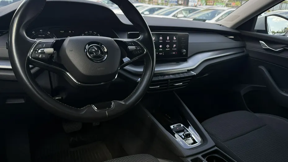 SKODA Octavia -