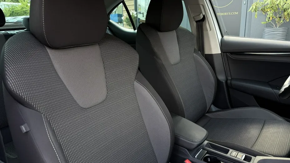 SKODA Octavia -