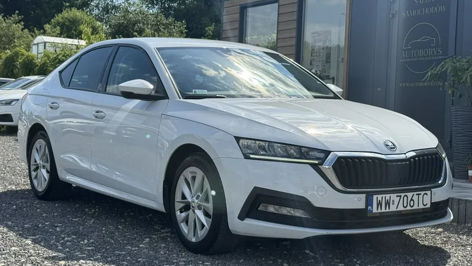 SKODA Octavia -
