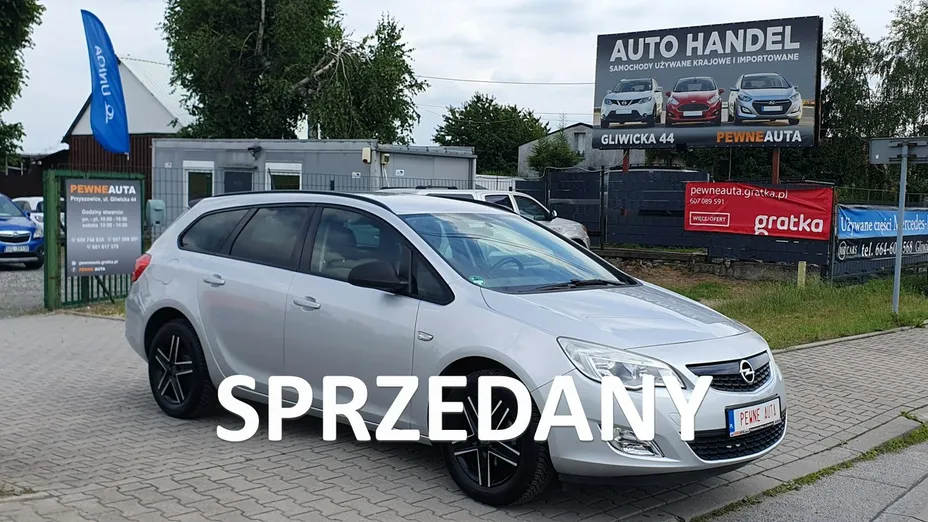 OPEL Astra -