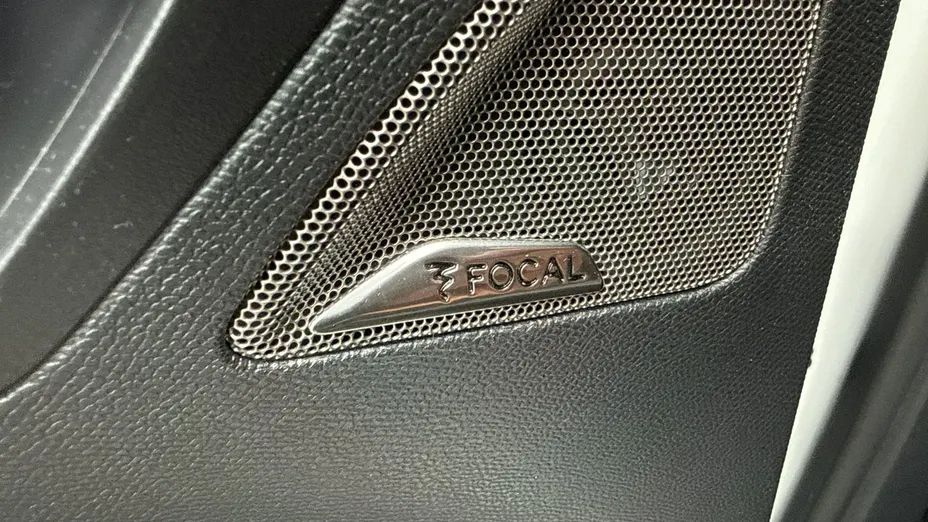 PEUGEOT 5008 -