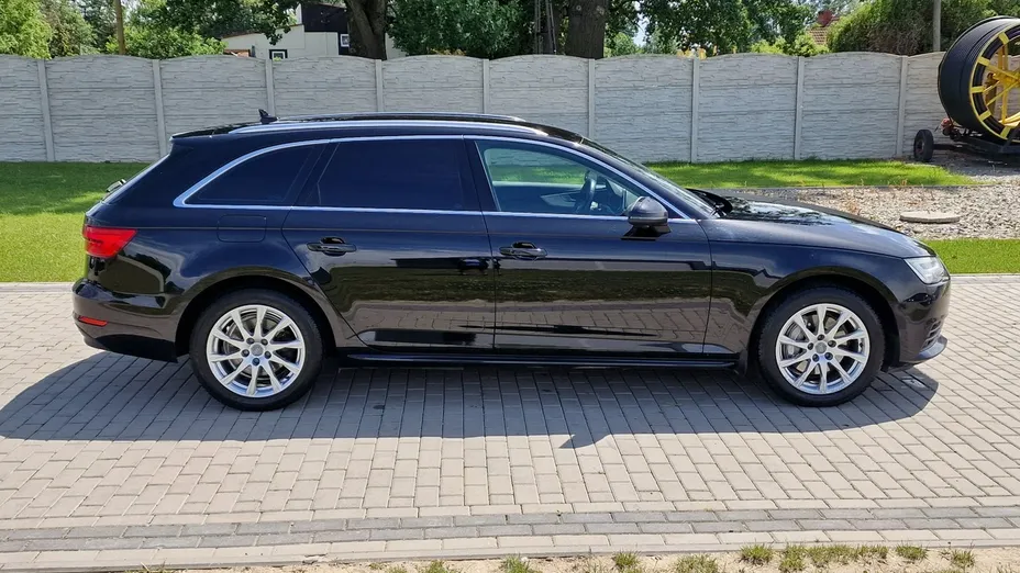 AUDI A4 Avant -