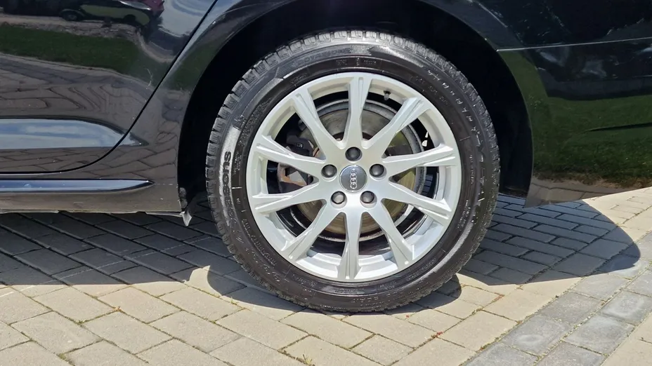 AUDI A4 Avant -