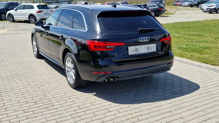 AUDI A4 Avant -