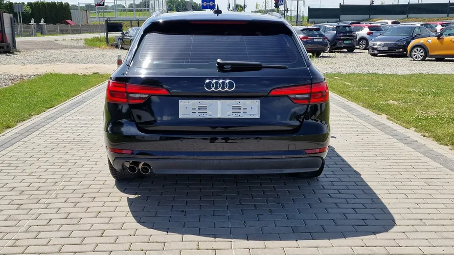 AUDI A4 Avant -