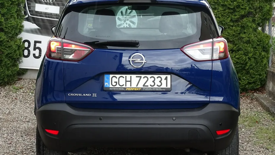 OPEL Crossland X -