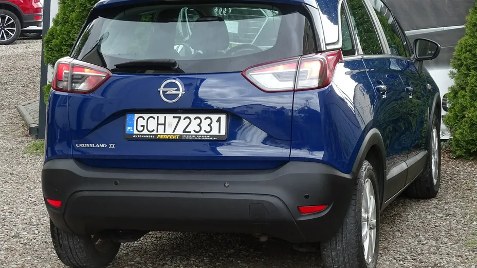 OPEL Crossland X -