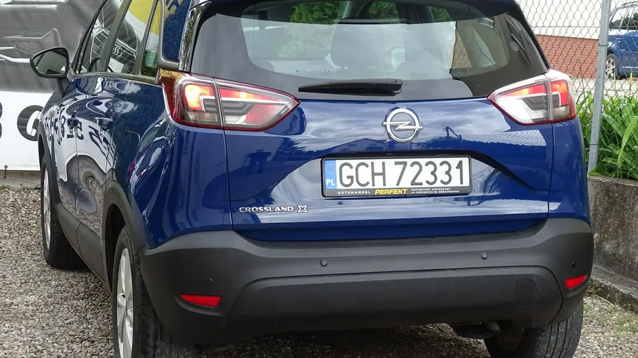 OPEL Crossland X -