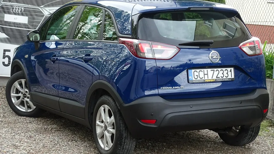 OPEL Crossland X -