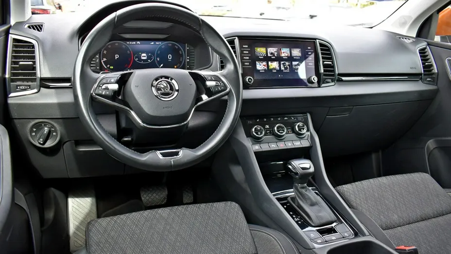 SKODA Karoq -