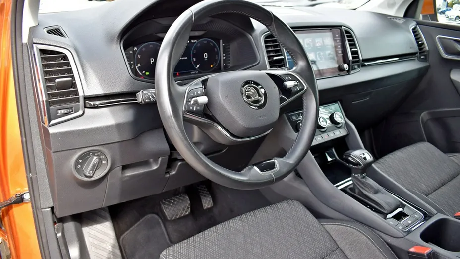 SKODA Karoq -