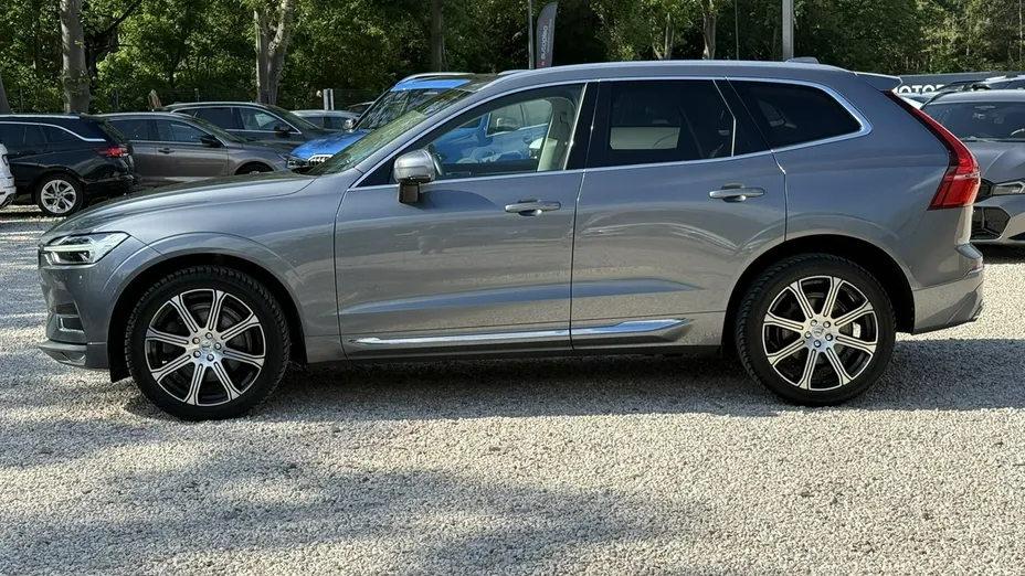 VOLVO XC60 -