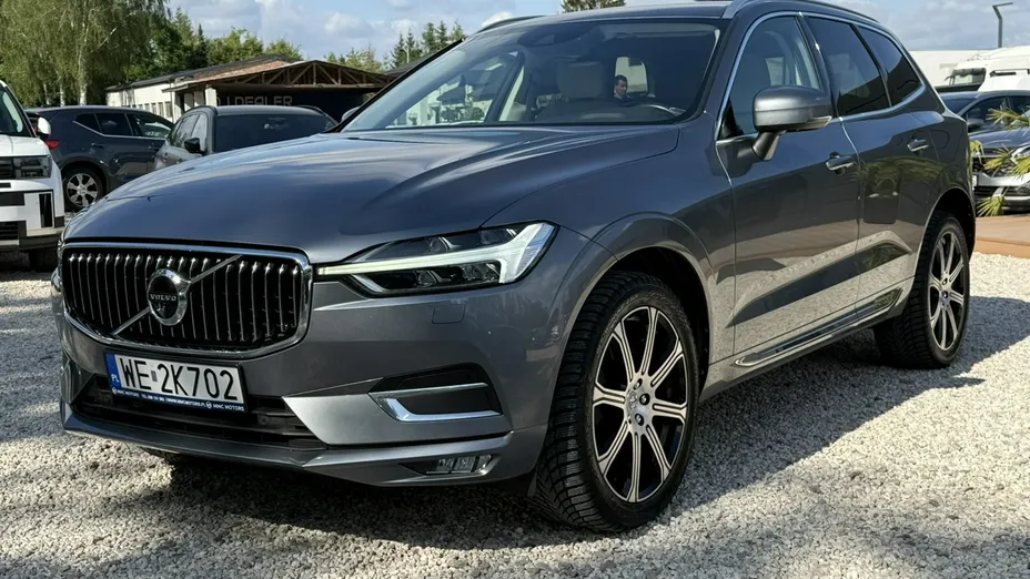 VOLVO XC60 -