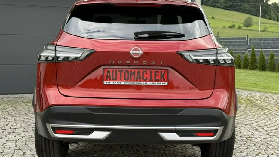 NISSAN Qashqai -