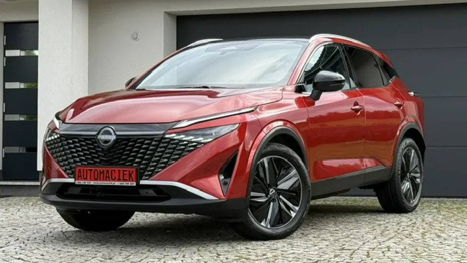 NISSAN Qashqai -